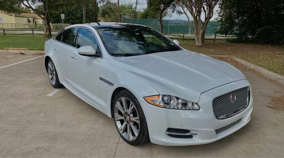 2015 Jaguar X351 XJR - Image 2 of 9