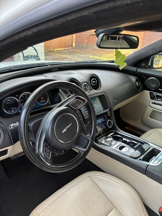2015 Jaguar X351 XJR - Image 9 of 9