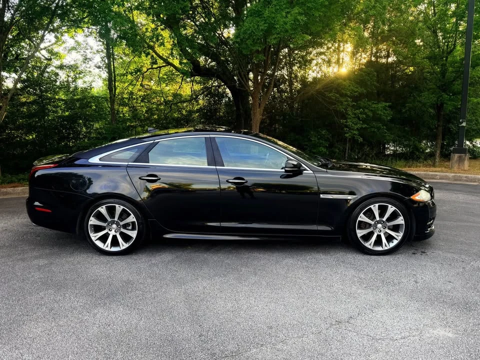 2015 Jaguar X351 XJR - Image 7 of 20