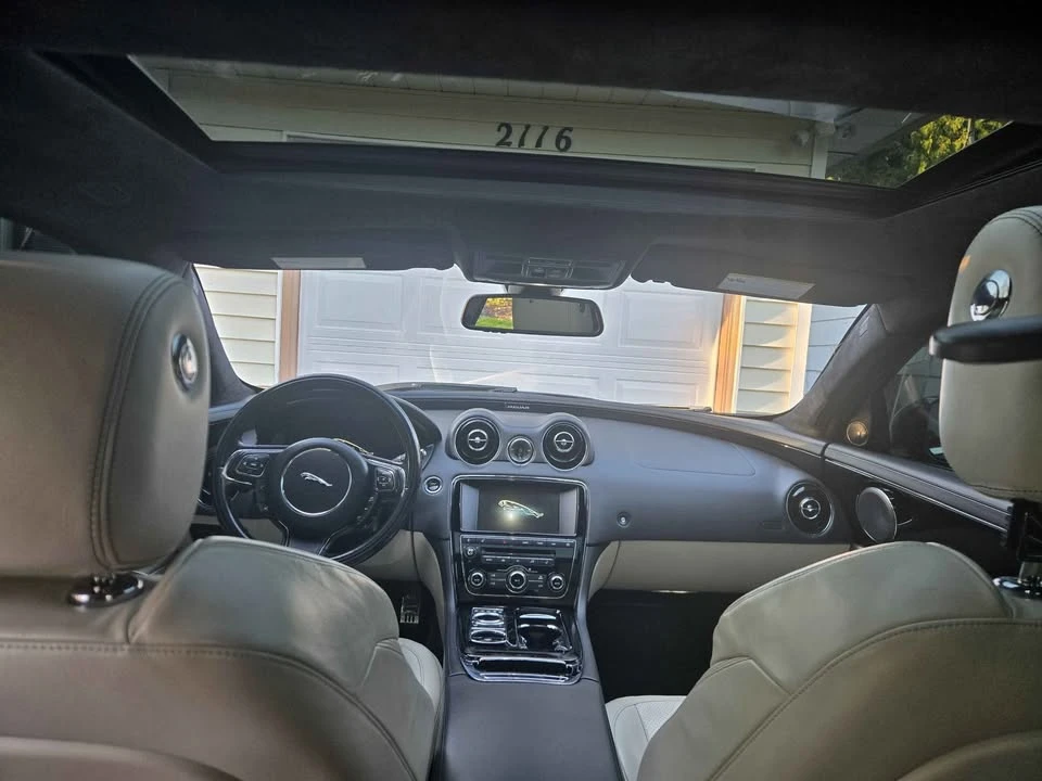 2015 Jaguar X351 XJ - Image 7 of 10