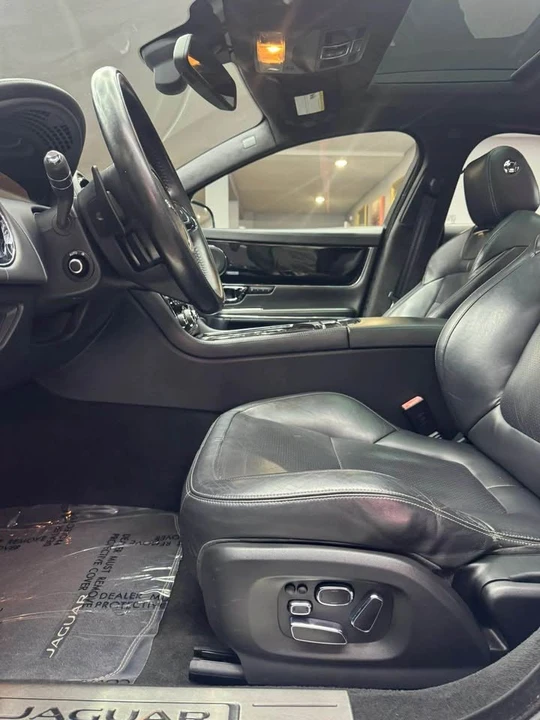 2015 Jaguar X351 XJ - Image 11 of 20