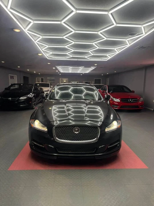 2015 Jaguar X351 XJ - Image 2 of 20