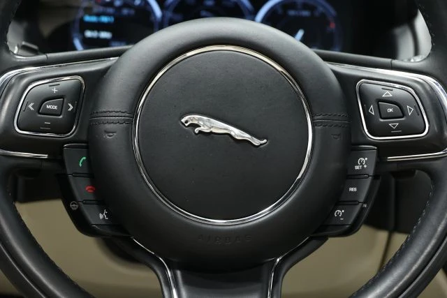 2015 Jaguar X351 XJ - Image 21 of 21