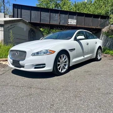 2015 Jaguar XJ Supercharged Sedan 4D