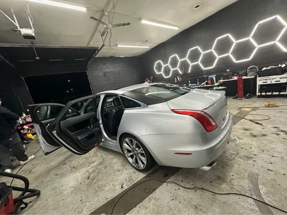 2015 Jaguar X351 XJ - Image 4 of 20