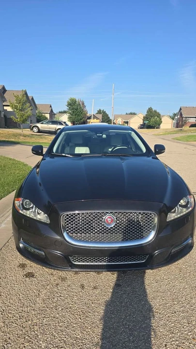 2015 Jaguar X351 XJ - Image 2 of 7