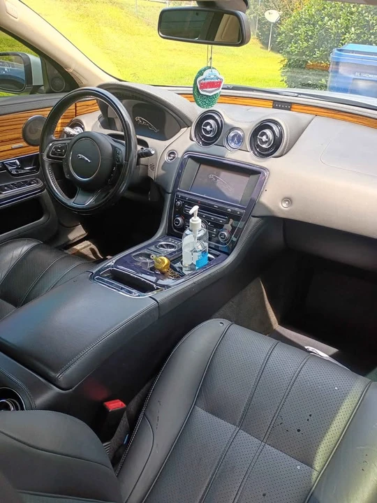 2015 Jaguar X351 XJ - Image 2 of 5