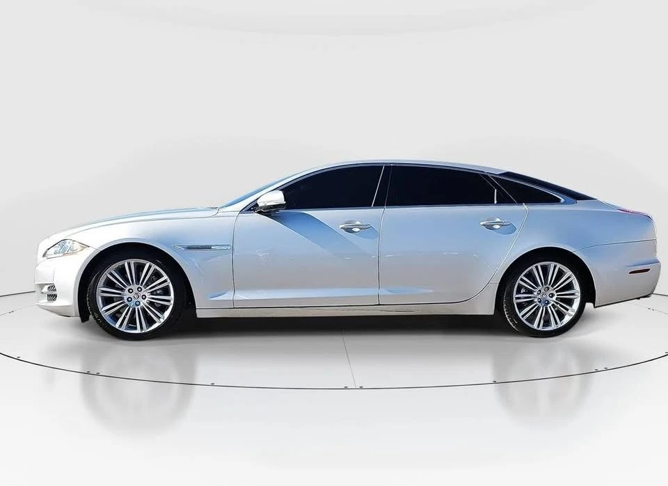 2015 Jaguar X351 XJ - Image 8 of 20