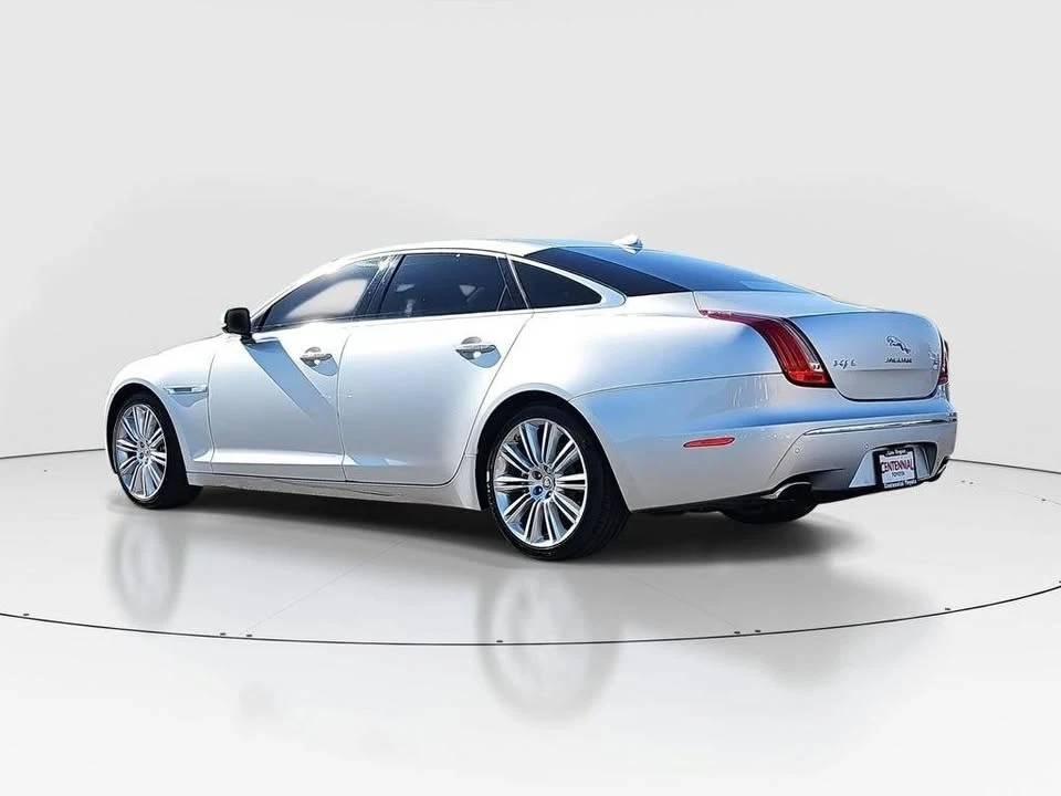 2015 Jaguar X351 XJ - Image 7 of 20