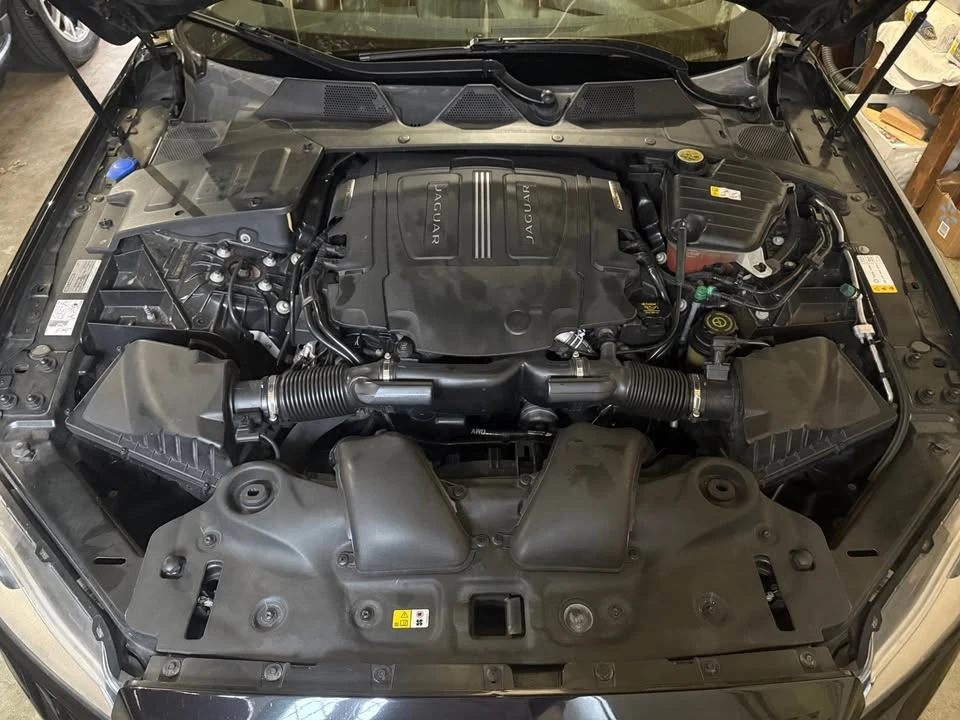 2015 Jaguar X351 XJ - Image 13 of 20