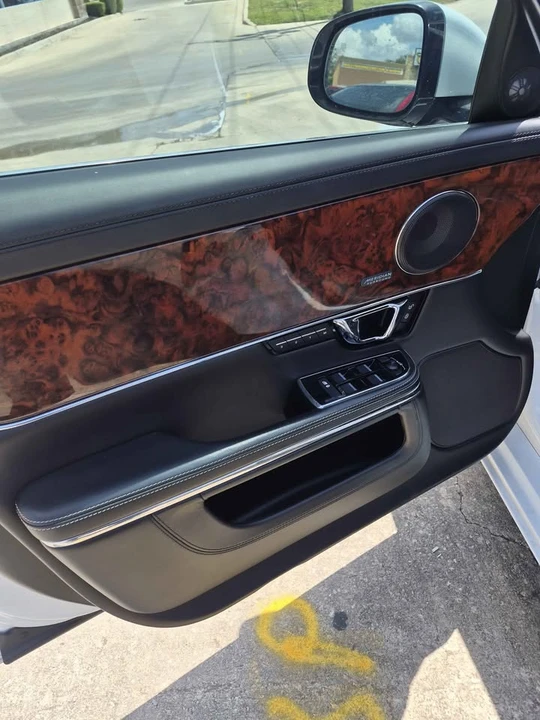 2015 Jaguar X351 XJ - Image 8 of 11