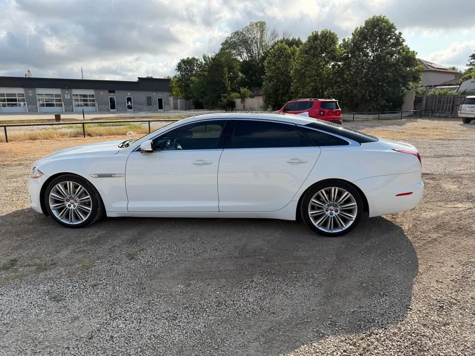 2015 Jaguar X351 XJ - Image 8 of 18