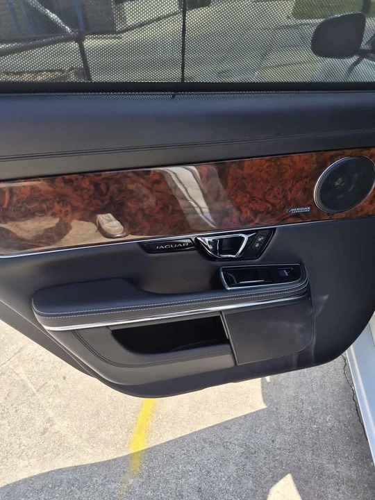 2015 Jaguar X351 XJ - Image 10 of 11