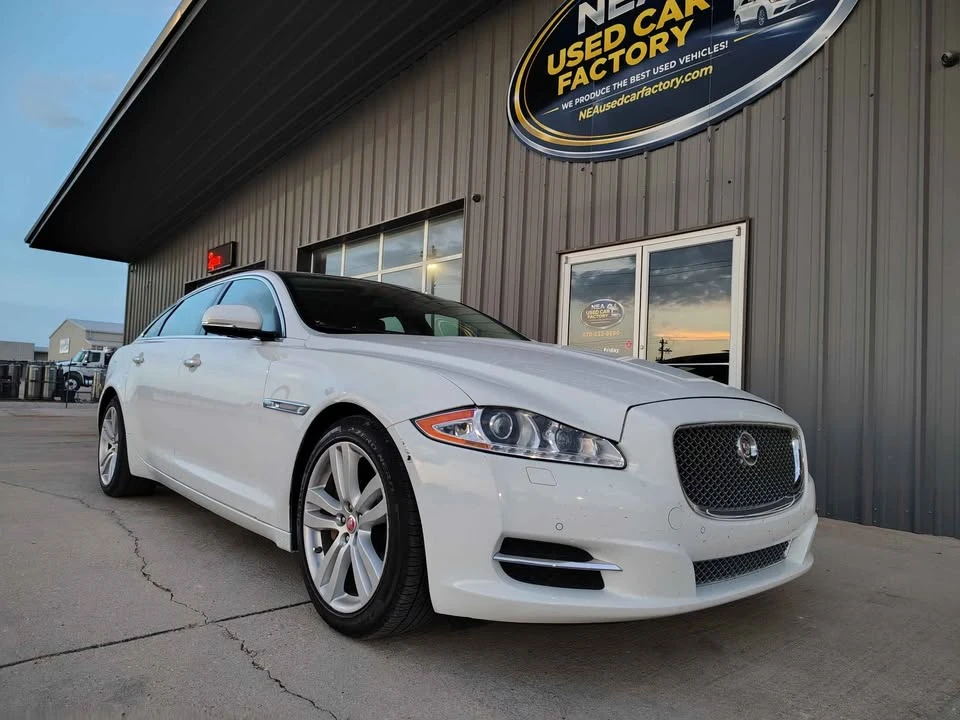 2015 Jaguar X351 XJ - Image 9 of 19