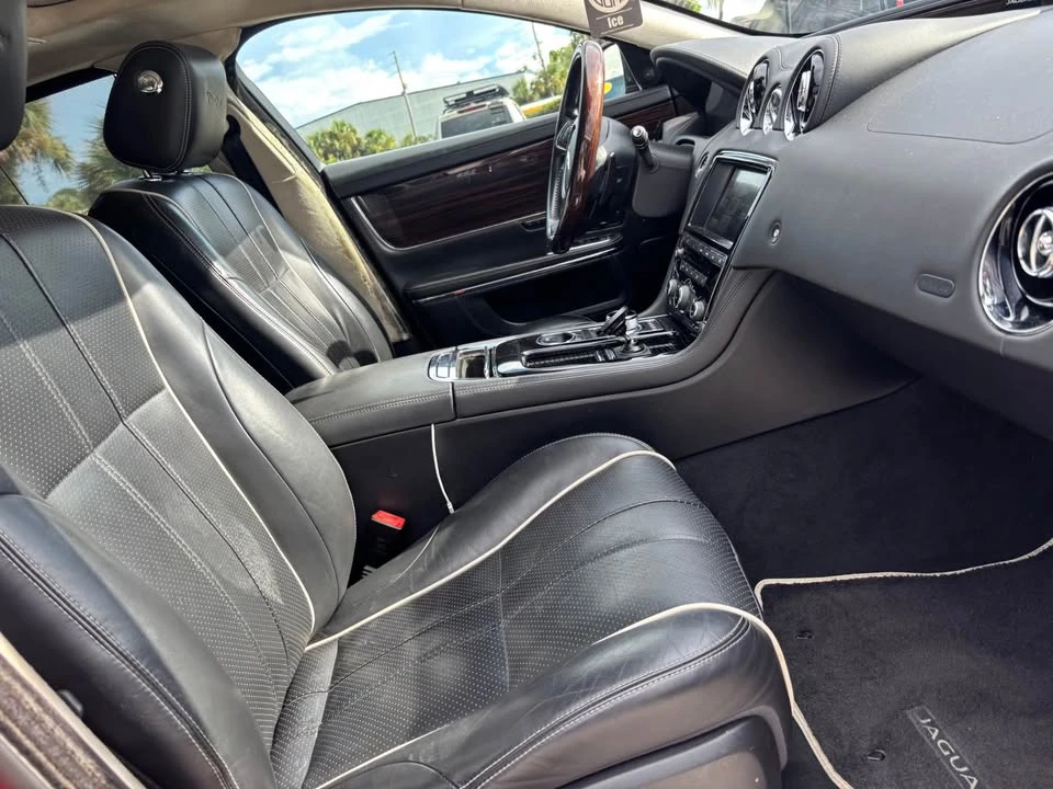 2015 Jaguar X351 XJ - Image 11 of 20