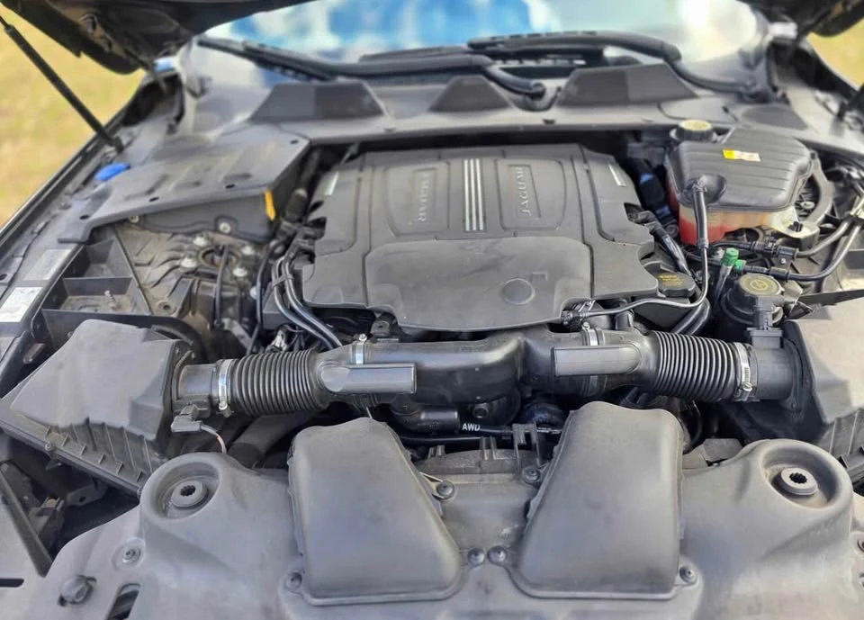 2015 Jaguar X351 XJ - Image 8 of 9