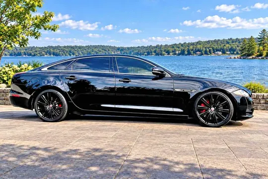 2015 Jaguar XJ XJL Supercharged Sedan 4D