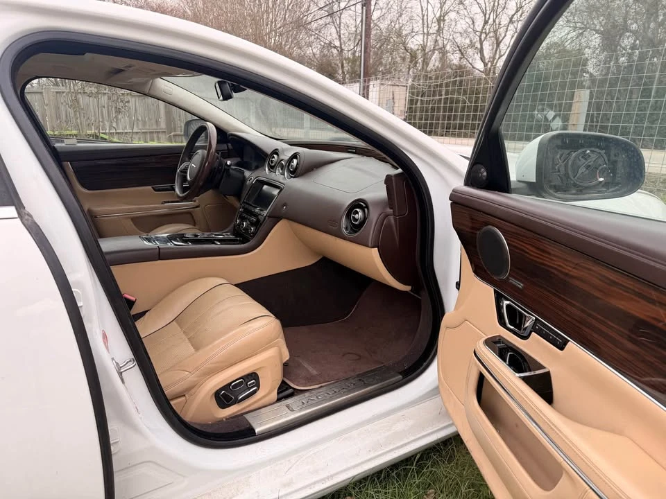2015 Jaguar X351 XJ - Image 5 of 12