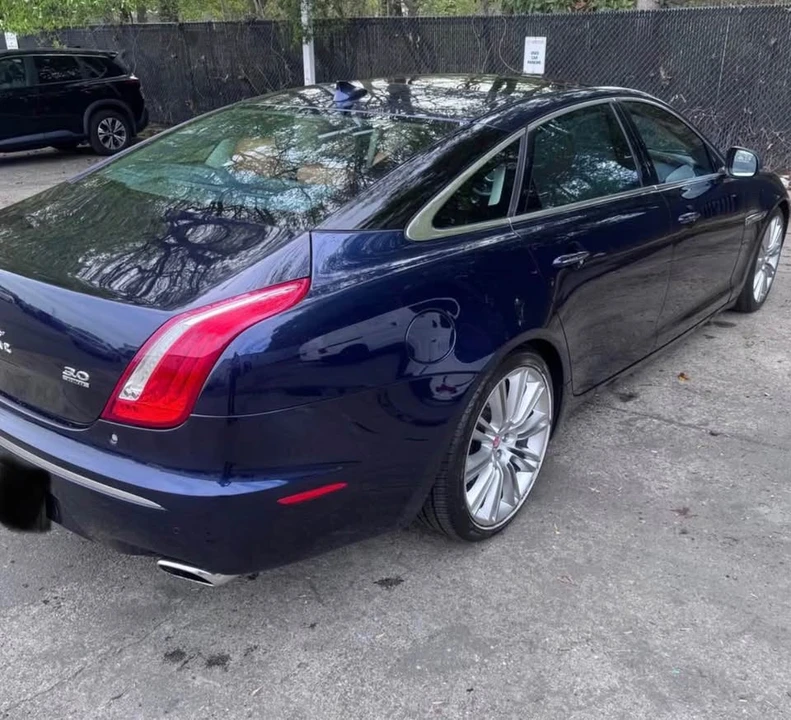2015 Jaguar X351 XJ - Image 10 of 10