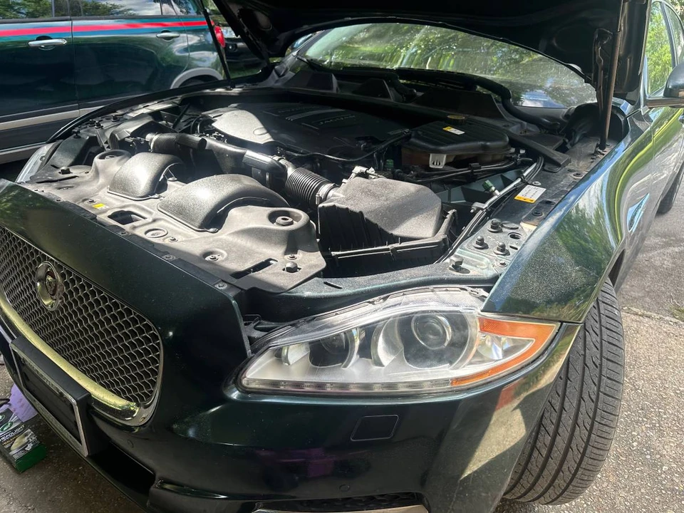 2015 Jaguar X351 XJ - Image 14 of 15