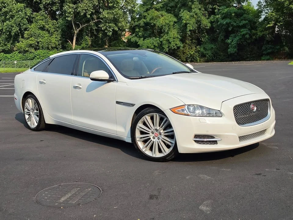 2015 Jaguar X351 XJ - Image 14 of 20