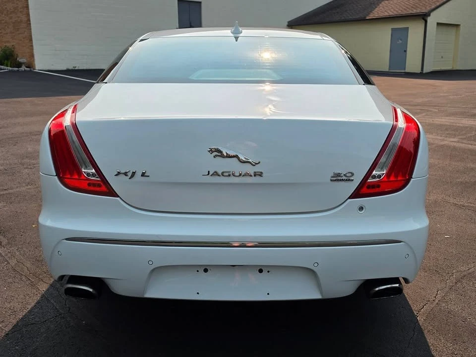 2015 Jaguar X351 XJ - Image 8 of 20