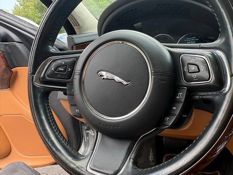 2015 Jaguar X351 XJ - Image 17 of 20