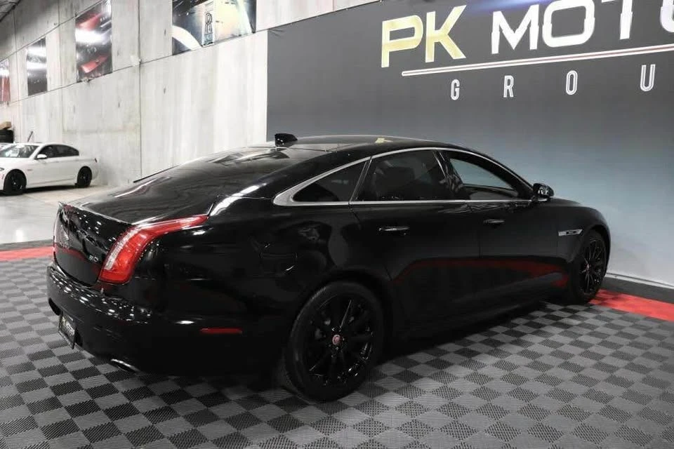 2015 Jaguar X351 XJ - Image 4 of 10