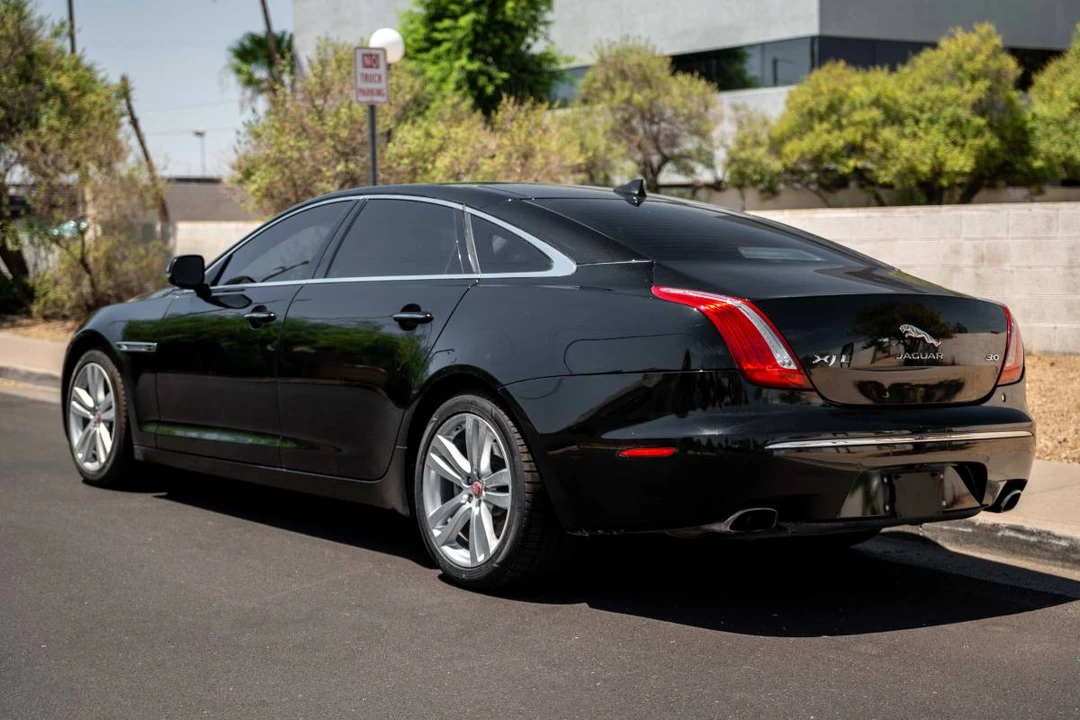 2015 Jaguar X351 XJ - Image 3 of 20