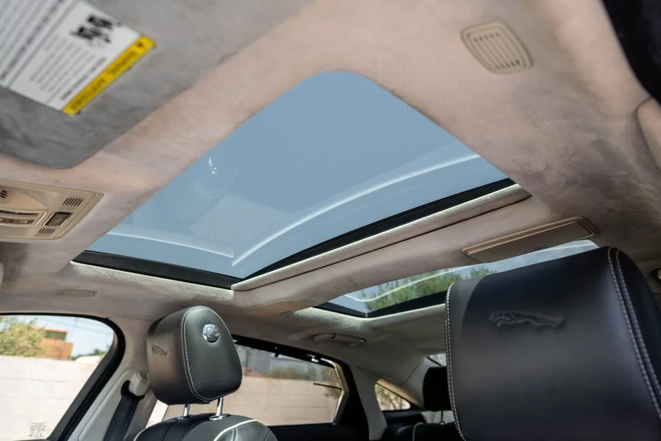 2015 Jaguar X351 XJ - Image 11 of 20
