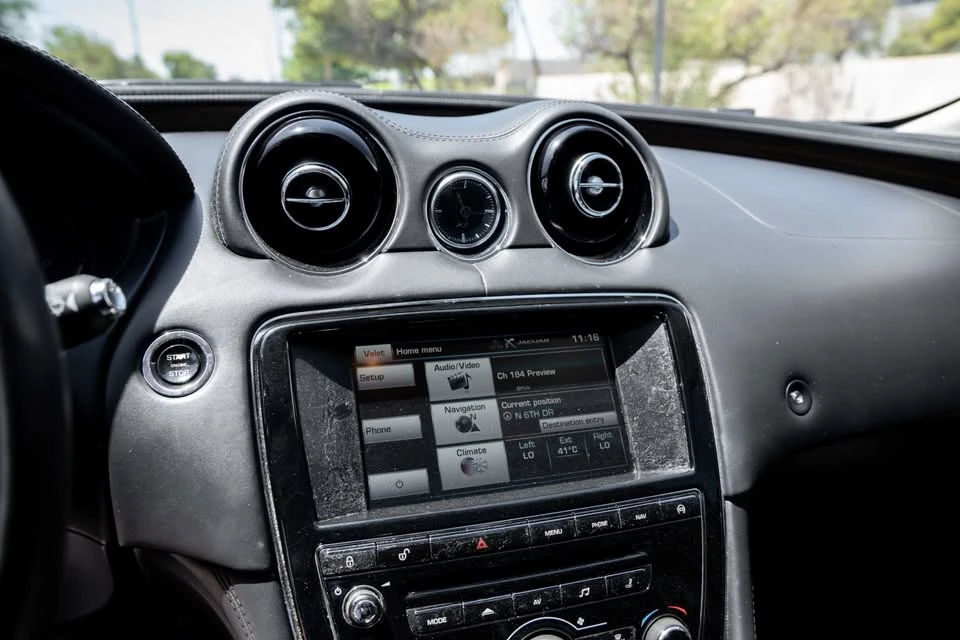 2015 Jaguar X351 XJ - Image 14 of 20