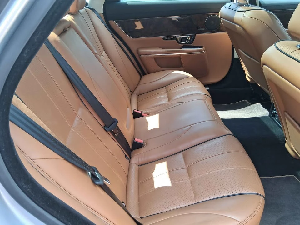 2015 Jaguar X351 XJ - Image 8 of 10