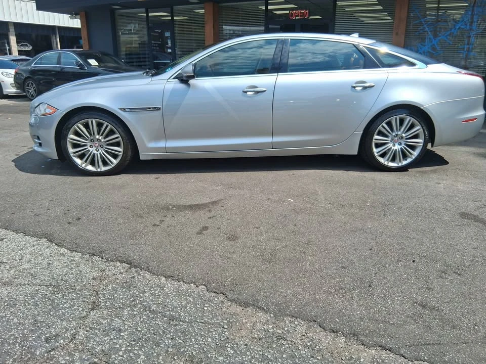 2015 Jaguar X351 XJ - Image 3 of 10