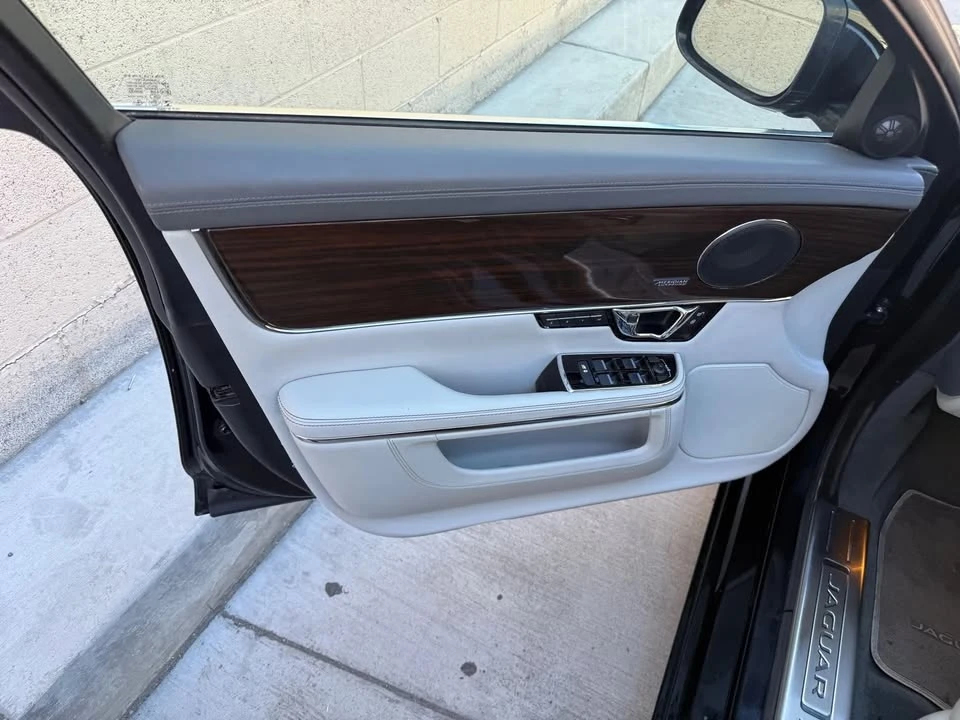 2015 Jaguar X351 XJ - Image 17 of 18
