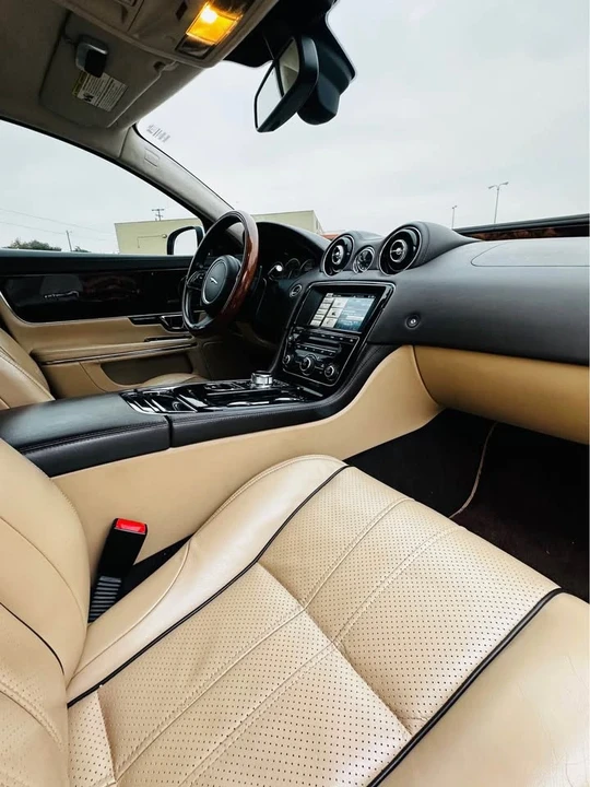 2015 Jaguar X351 XJ - Image 12 of 13