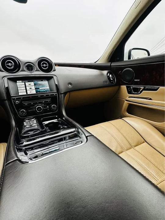 2015 Jaguar X351 XJ - Image 11 of 13