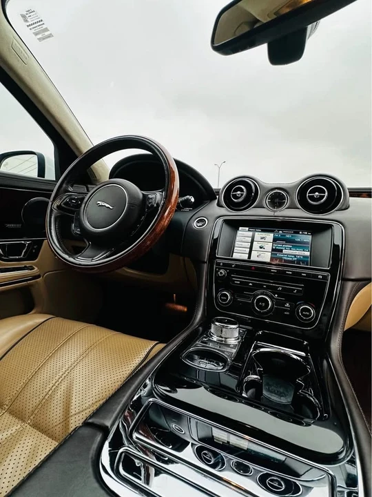 2015 Jaguar X351 XJ - Image 13 of 13