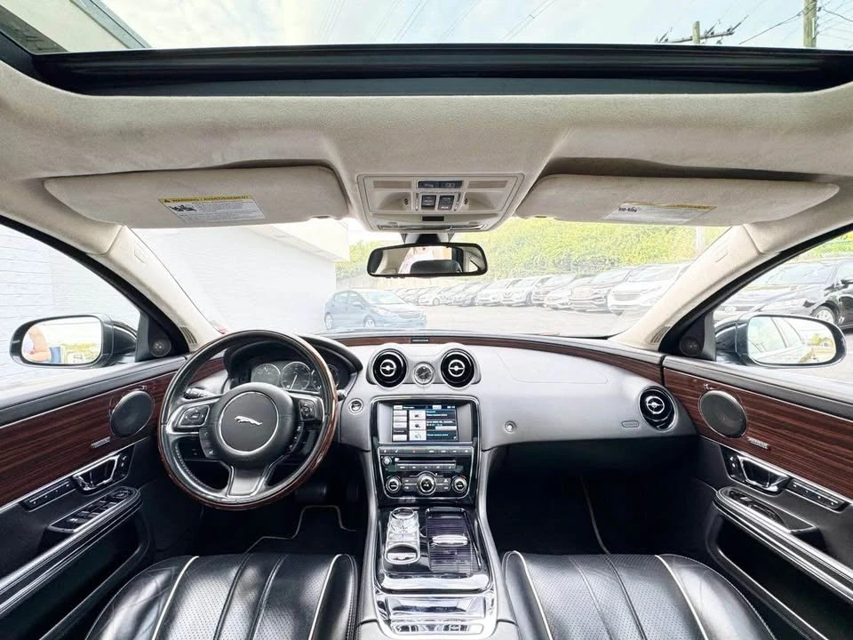 2015 Jaguar X351 XJ - Image 13 of 20