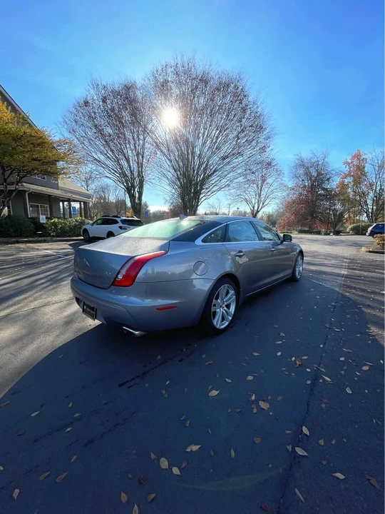 2015 Jaguar X351 XJ - Image 3 of 17