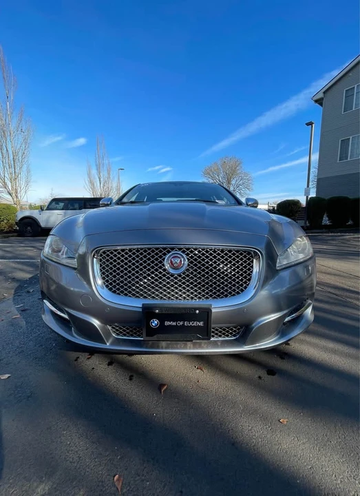 2015 Jaguar X351 XJ - Image 8 of 17