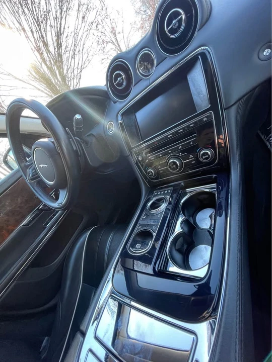 2015 Jaguar X351 XJ - Image 15 of 17