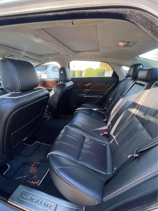 2015 Jaguar X351 XJ - Image 11 of 17