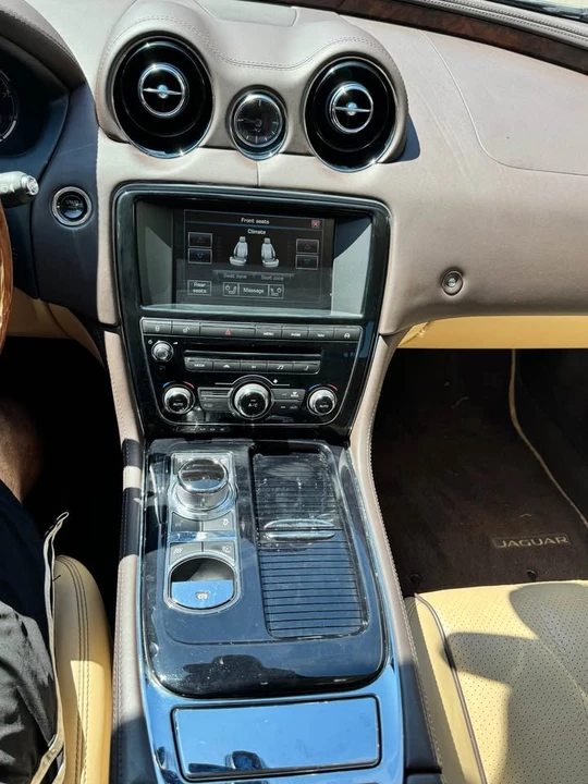 2015 Jaguar X351 XJ - Image 12 of 16