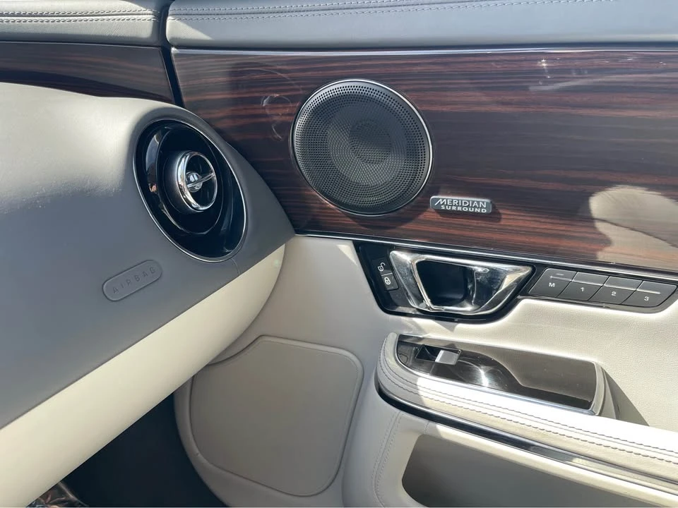 2015 Jaguar X351 XJ - Image 17 of 20