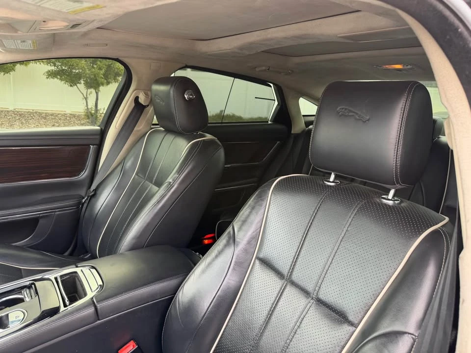 2015 Jaguar X351 XJ - Image 11 of 17