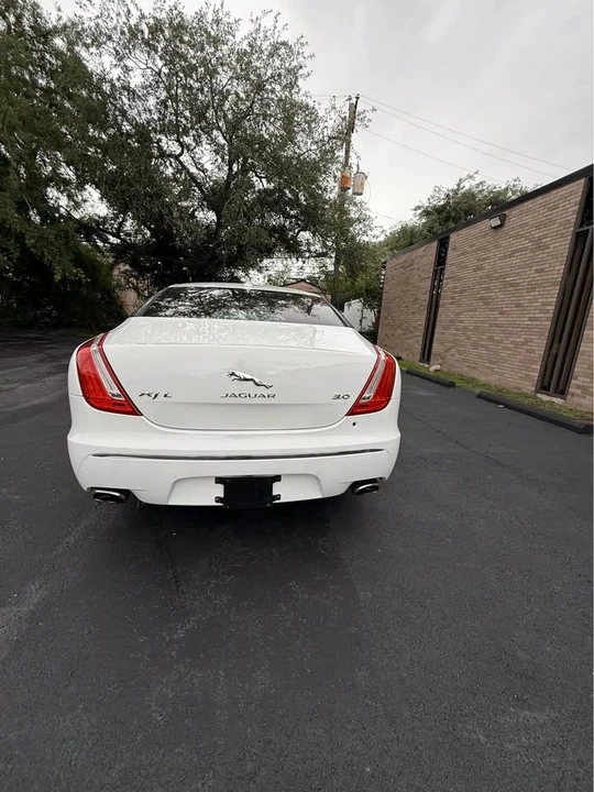 2015 Jaguar X351 XJ - Image 4 of 14