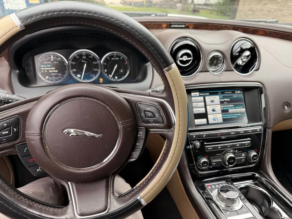 2015 Jaguar X351 XJ - Image 6 of 14