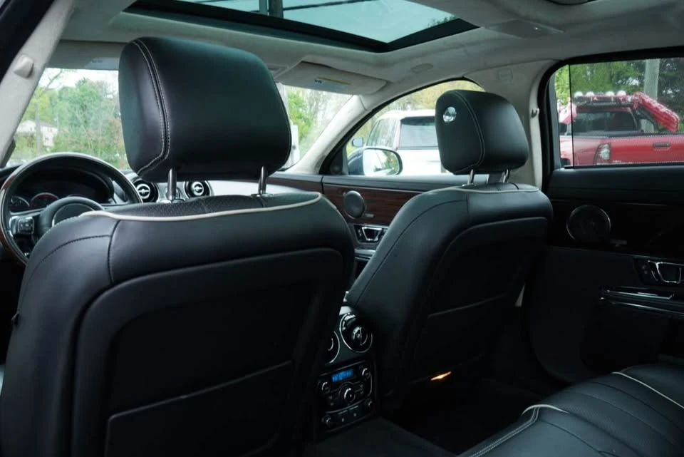 2015 Jaguar X351 XJ - Image 14 of 20