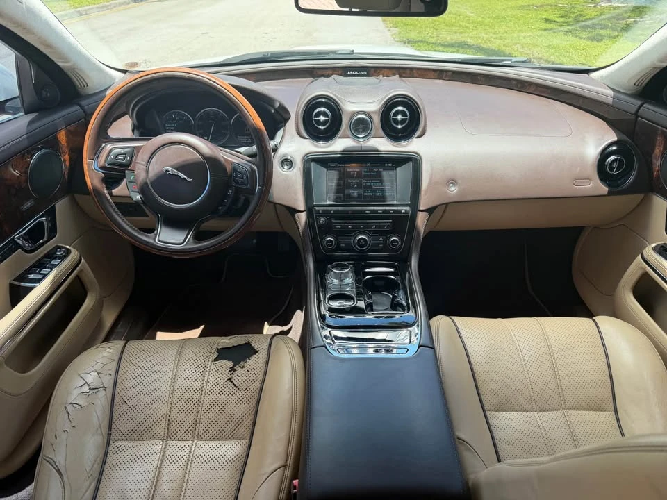 2015 Jaguar X351 XJ - Image 11 of 13