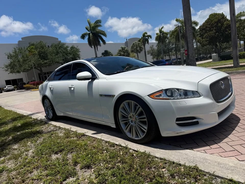 2015 Jaguar X351 XJ - Image 5 of 13
